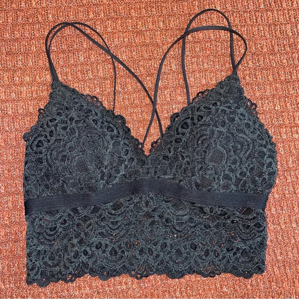 Gilly Hicks lacey velvet bralette